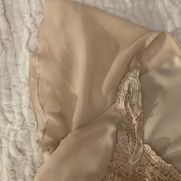 Sweet flowy chiffon dress pale pink - Picture 4 of 7